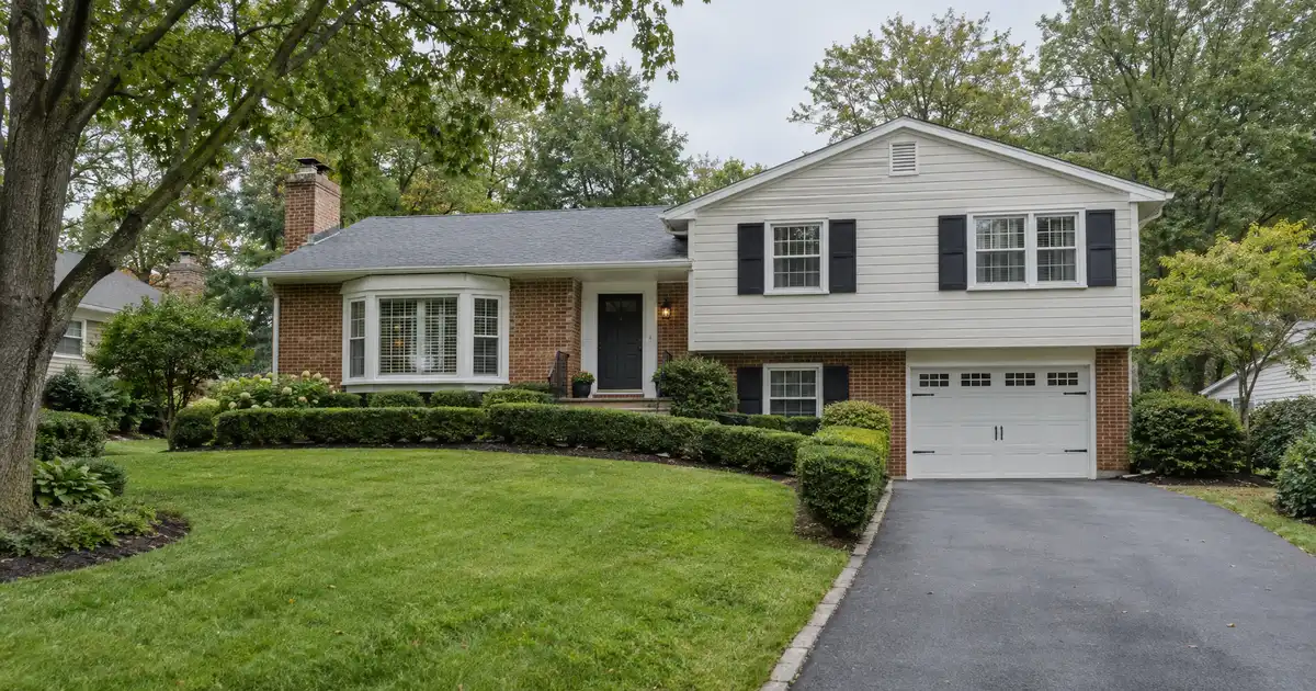 Conventional loans in Reston, Virginia — conforming mortgage with a low down payment