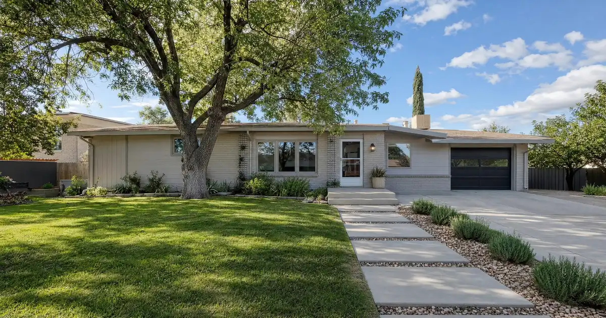 FHA cash-out refinance in Rio Rancho, New Mexico — home equity into cash