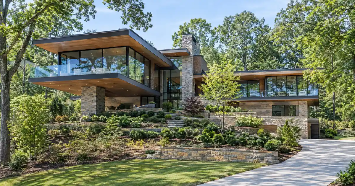 Jumbo cash-out refinance in Roswell, Georgia — equity above the conforming limit into cash