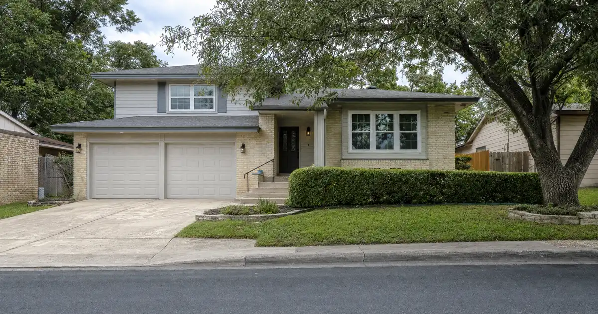 FHA cash-out refinance in San Antonio, Texas — home equity into cash
