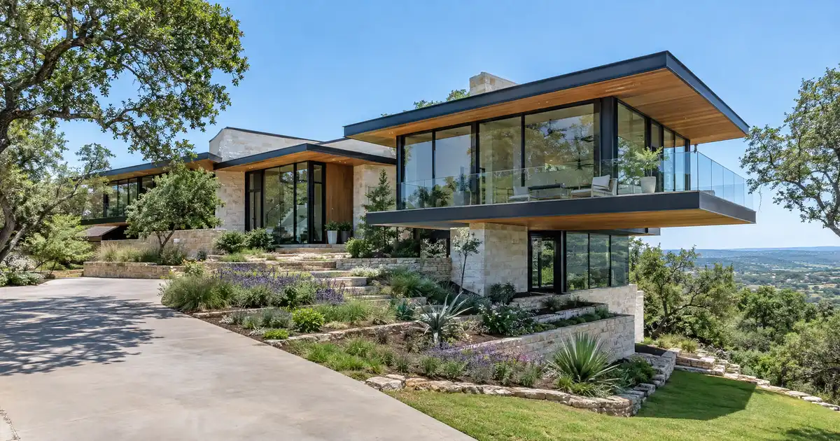 Jumbo cash-out refinance in San Marcos, Texas — equity above the conforming limit into cash