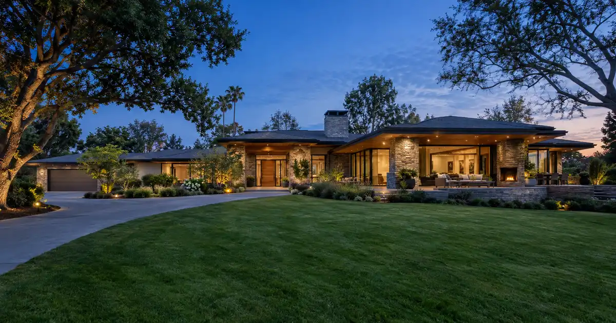 Jumbo cash-out refinance in Santa Ana, California — equity above the conforming limit into cash