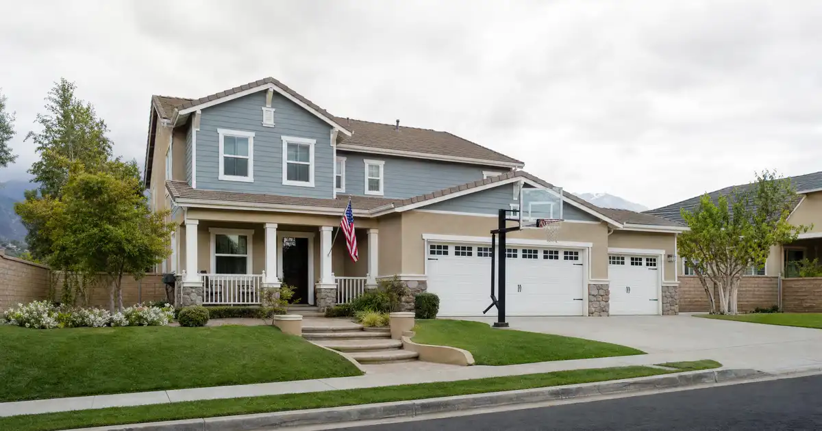VA loans in Santa Clarita, California — no down payment for veterans