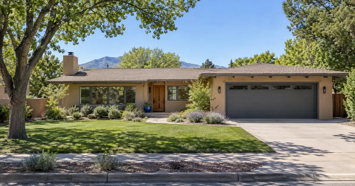 Mortgage refinance in Santa Fe, New Mexico — a better loan on the same home