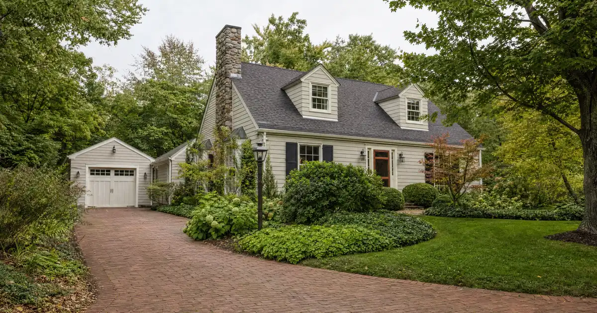 Cash-out refinance in Saugatuck, Michigan — home equity into cash