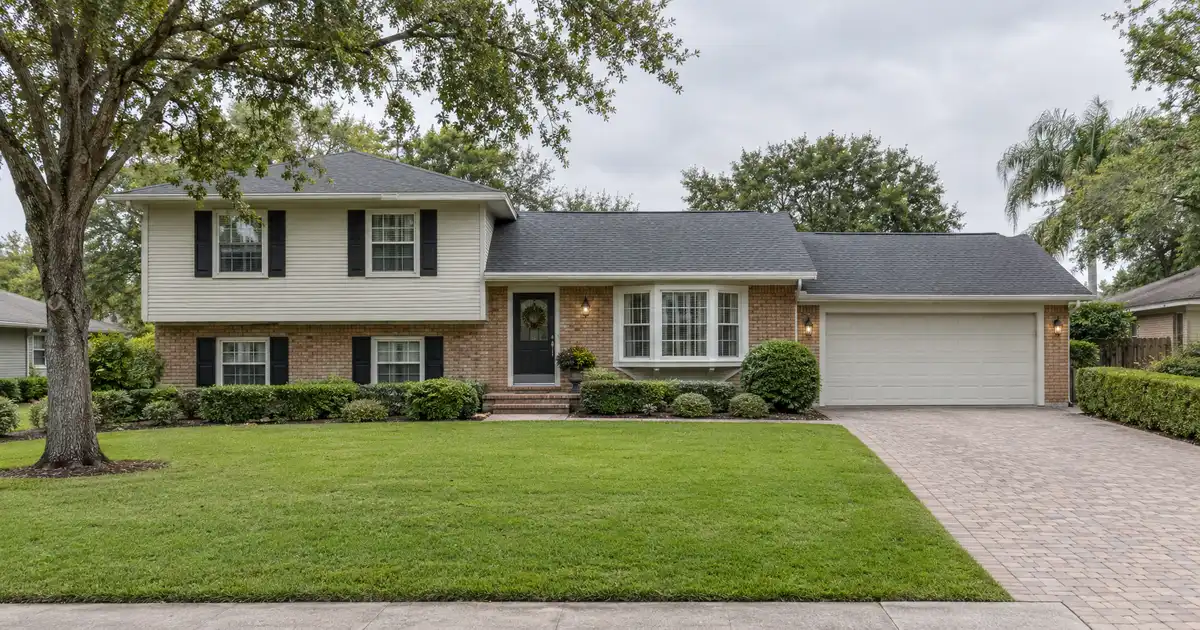 Conventional loans in Sebring, Florida — conforming mortgage with a low down payment