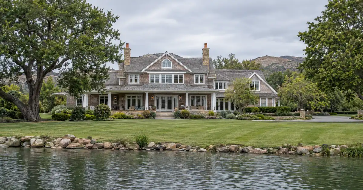Jumbo cash-out refinance in Simi Valley, California — equity above the conforming limit into cash