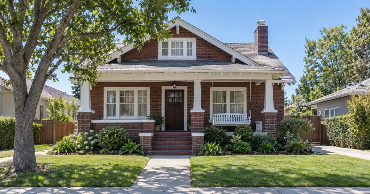 Conventional loans in South Gate, California — conforming mortgage with a low down payment