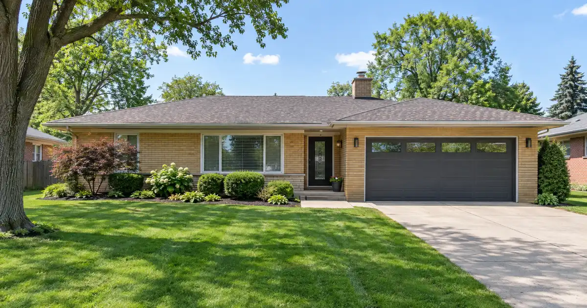 Mortgage refinance in Sterling Heights, Michigan — a better loan on the same home