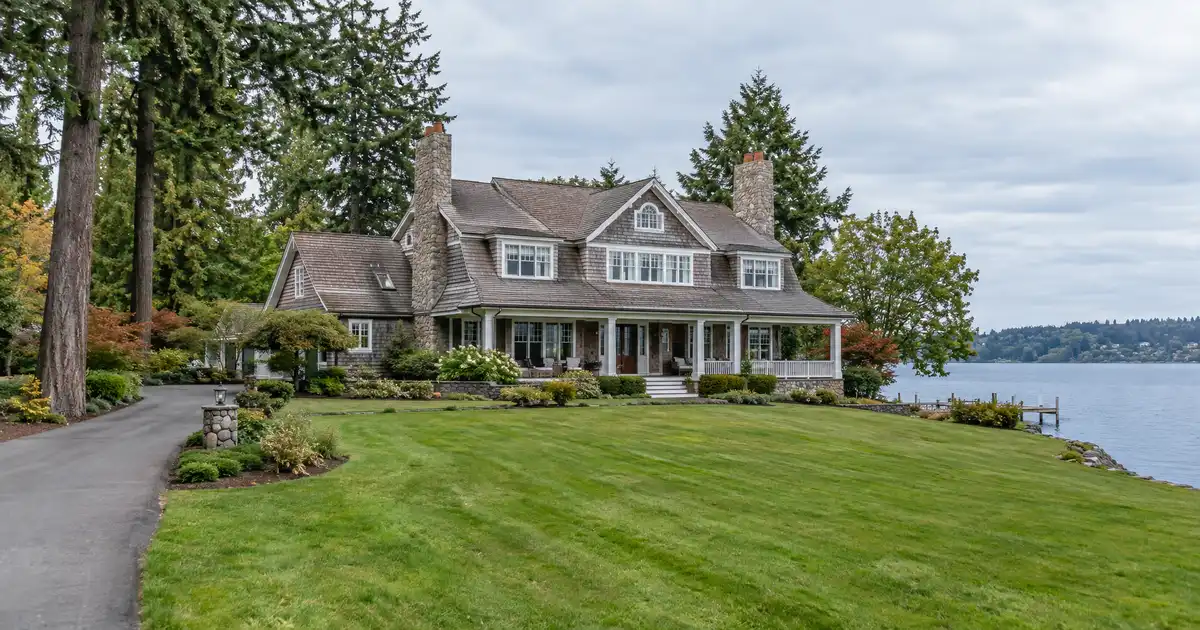 Jumbo cash-out refinance in Tumwater, Washington — equity above the conforming limit into cash