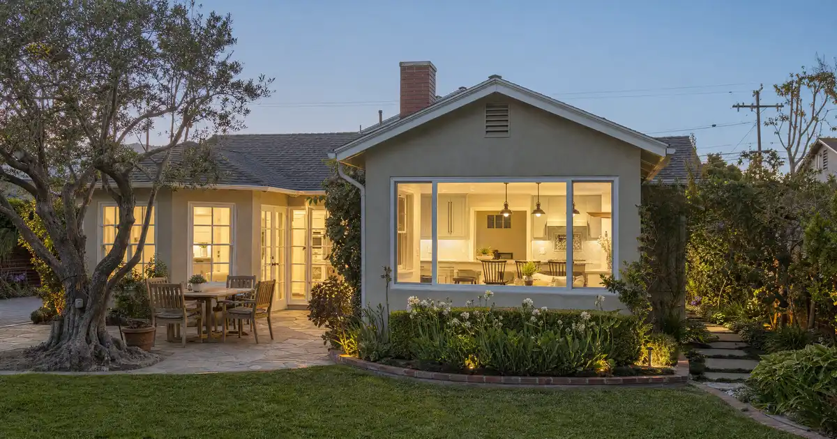 Cash-out refinance in Tustin, California — home equity into cash