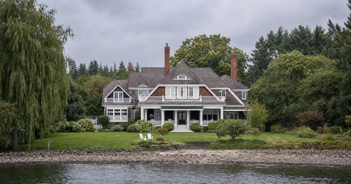 Jumbo cash-out refinance in Vancouver, Washington — equity above the conforming limit into cash