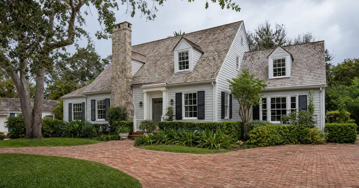 Cash-out refinance in Vero Beach, Florida — home equity into cash