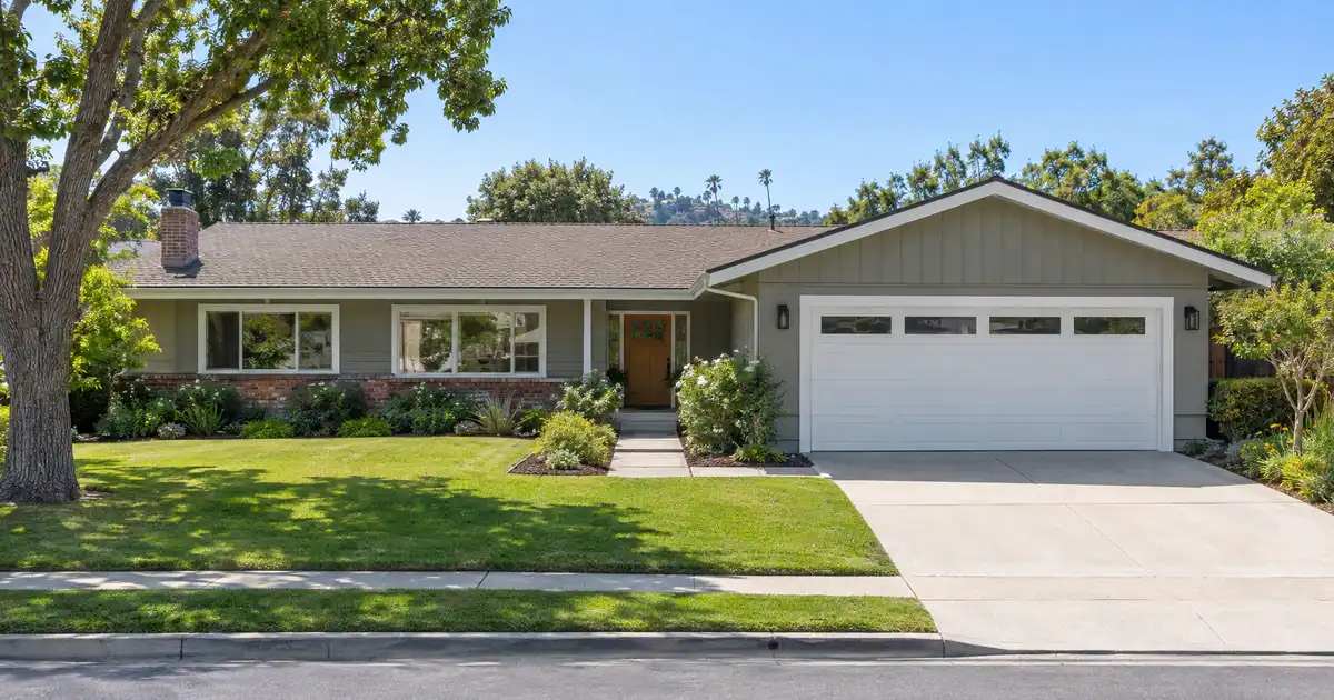Mortgage refinance in Vista, CA — a better loan on the same home