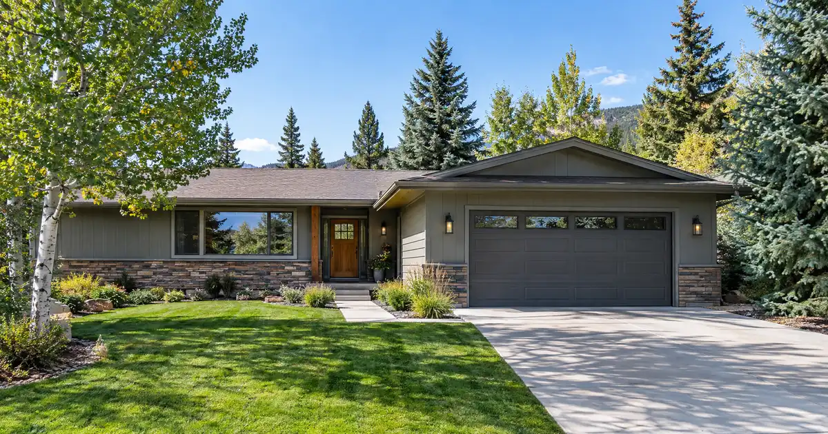 Mortgage refinance in Winter Park, Colorado — a better loan on the same home