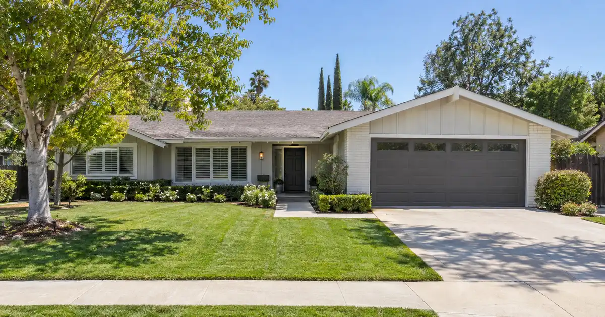 Mortgage refinance in Yorba Linda, CA — a better loan on the same home